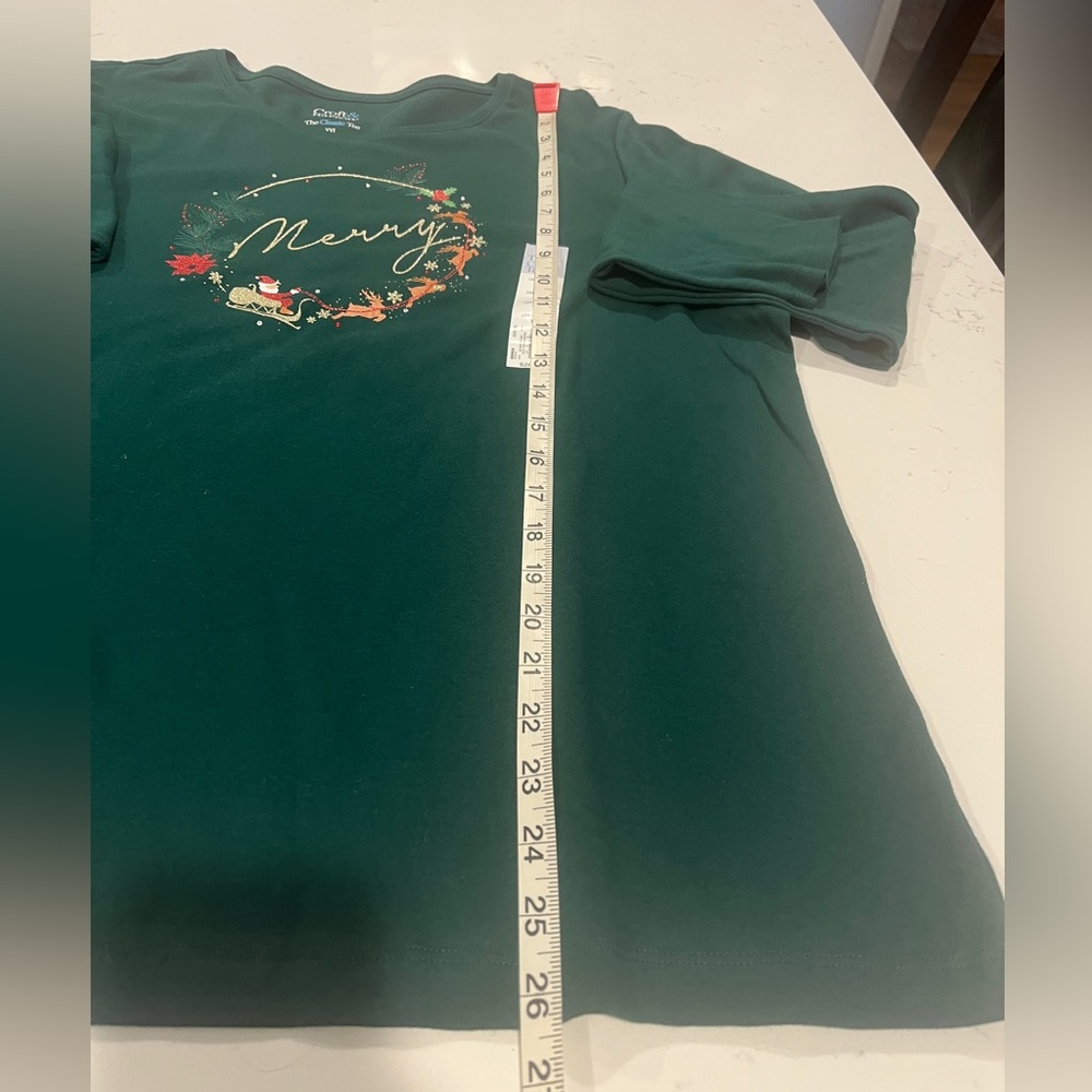 🎄New Top!! - Picture 10 of 10